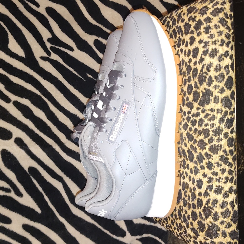 Reebok Tennis Shoes